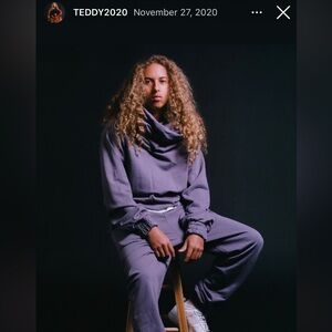 Laina Rauma Takeoff Teddy sweater in Lavender size S